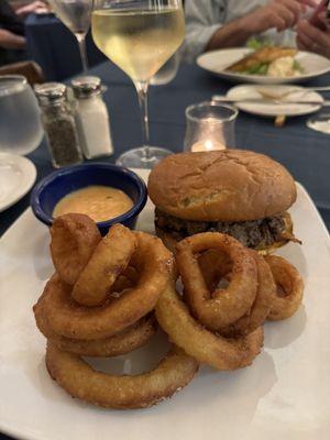 Cristy onion rings ! Wow wow wow.. along w a Smash burger from the specials menu