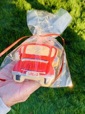 Gift bag cookies in honor of Sunny's Memorial car show, so cute,