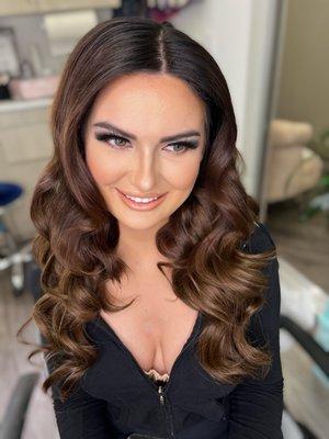 Added hair extension Hollywood waves and glam makeup