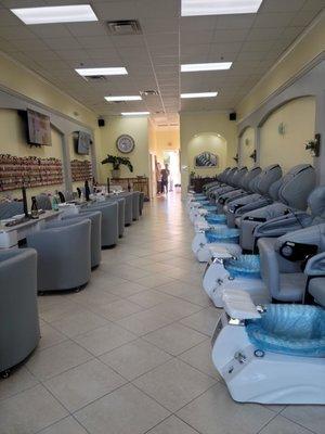 DN Nails & spa salon