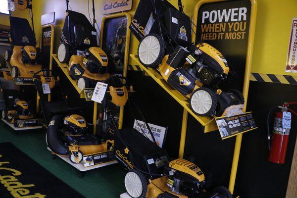 Cub Cadet Lawnmowers