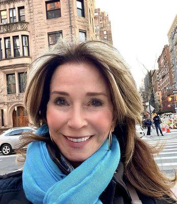 Thanks for the great color, cut and blow dry, Arsenia at J & E on UWS NYC. Susan Gallagher