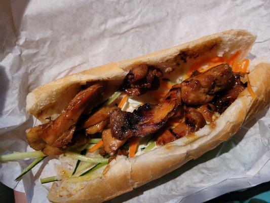 Chicken banh mi