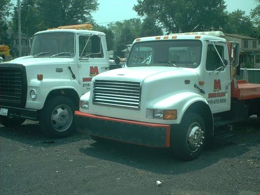 Our trucks await your call.. phone service on duty 24hs to answer your demands!
 call 215-6725650