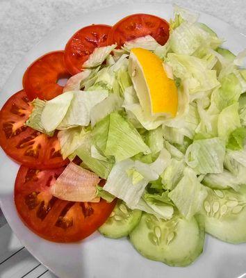 Bright, fresh, and oh-so-delicious! Try our signature salad made with the freshest ingredients. Your taste buds will thank you!