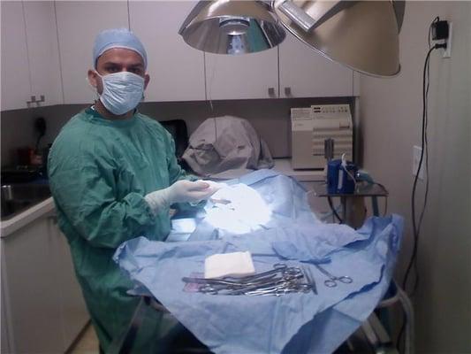 Dr. Guerrero performing surgery.