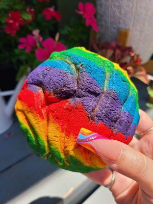 Pride Concha 10/10!  Follow Cakes by Felicia on IG  Available @ Folklore