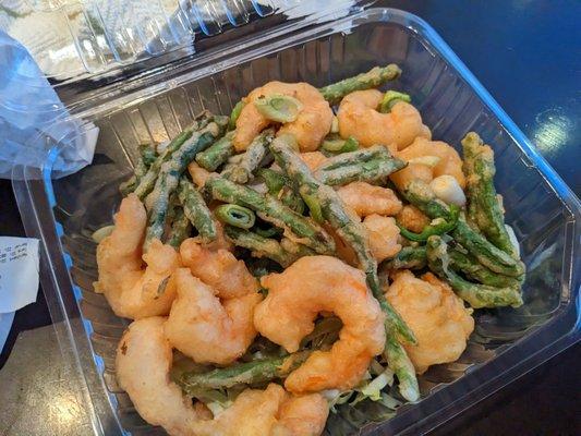 Salt and pepper prawns