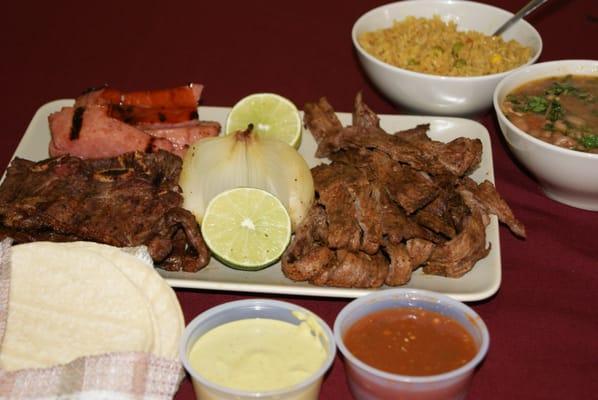 Plato Mixto Fajita Costilla Salchicha ( fajita, sausage, ribs)