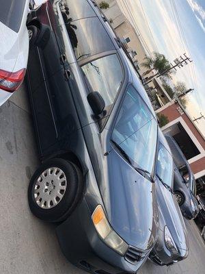 My mom's 2004 Honda Odyssey looking like new after the paint job!