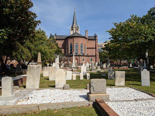 St. Peters Cemetery, Columbia