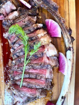 Rodney's Tomahawk 40oz
Bone in Ribeye, Served Family Style with a Chimichurri Sauce