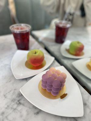 Exotique Spheres, Apple Caramel, Hibiscus tea