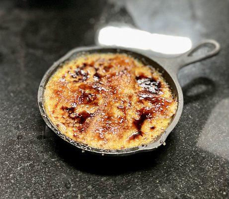 Caramelized Banana Creme Brulee - yummy.