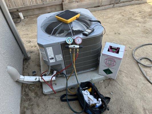 Adding Freon to AC system