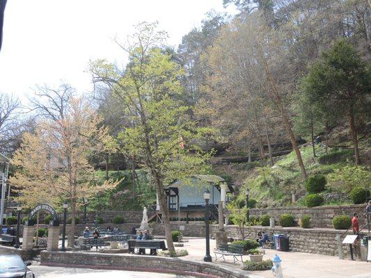 Basin Spring Park from across the street