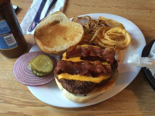 The bacon cheeseburger and hand battered onion straws.  Yummy!