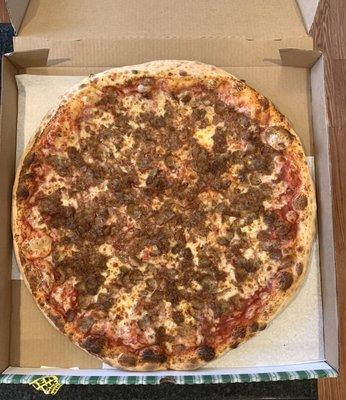 Giant 20 inch amici sausage double sausage uncut pizza!