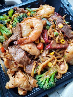 BoriChino Lo-Mein