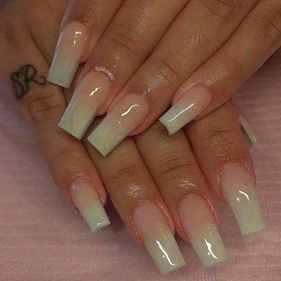 This are the nails I want it and I showed him