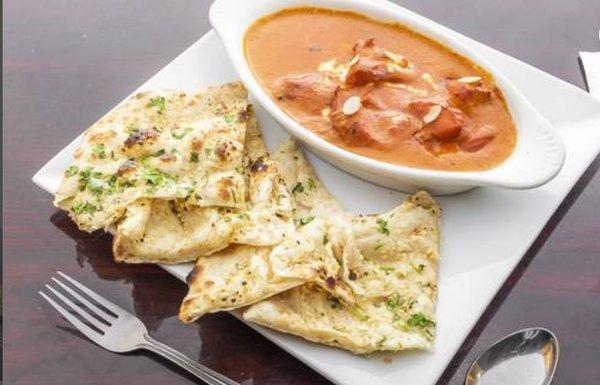 Chicken Tikka Masala with Garlic Naan