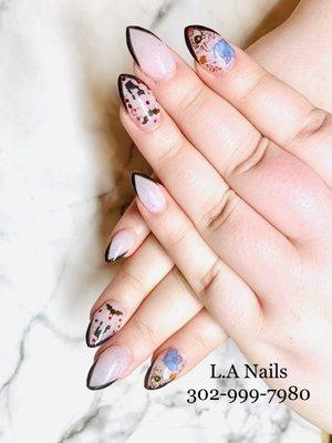 L A Nail Salon