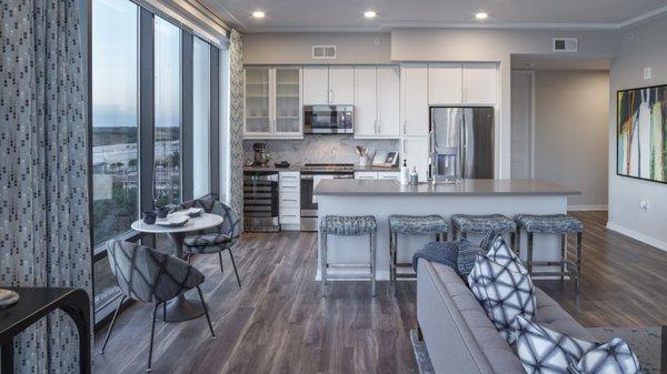 Lake House Orlando Apartments on Lake Ivanhoe Model Kitchen View