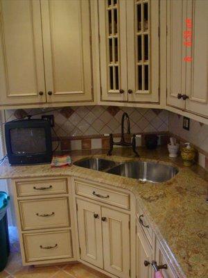 Kitchen in Jamaica Estate