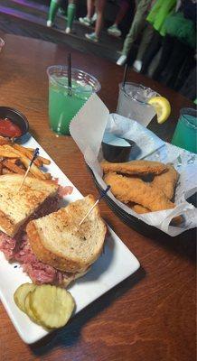 Cornbeef, fries, tenders and drinks