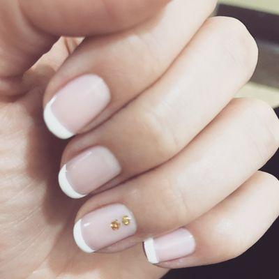 French manicure