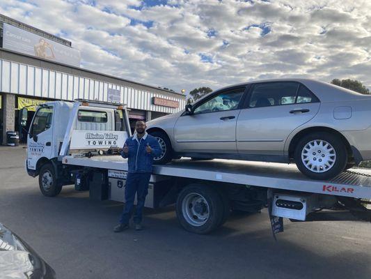 2007 Honda Accord flatbed towed to Kearny Mesa. Mission Valley Towing has been helping motorists in San Diego since 1992.