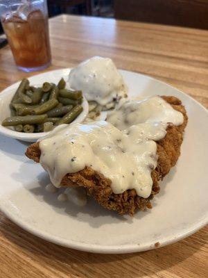 Chicken fried chicken, nice portion size