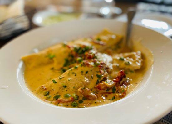 Crab & lobster ravioli