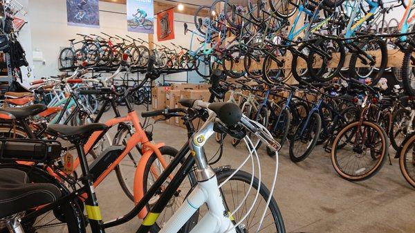 The Common Wheel has an extensive inventory of bikes and bicycle parts and accessories from top brands like Kona, Bianchi, and Raleigh.