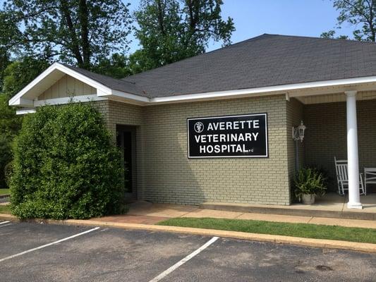 Averette Veterinary Hospital PC