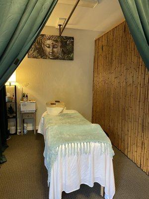 Vana Vari Massage And Bodyworks