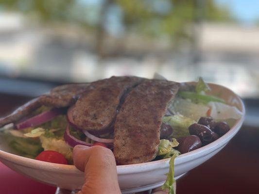 Their gyro Greek salad is one of top list Greek salad. -- warmth pita bread -- gyro taste great meat not funny smells  -- lettuce were fresh