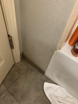 Dirty wall in bathroom