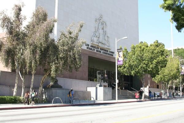 We are conveniently located right next door to the Stanley Mosk Courthouse, where civil, family, and probate cases are litigated