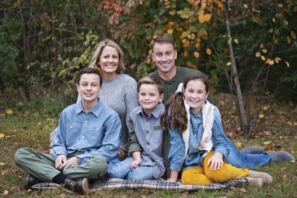 Fall Family Mini Sessions are quick and fun!