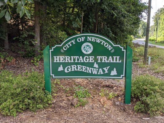 Entrance to the parking area for the Heritage Trail Greenway