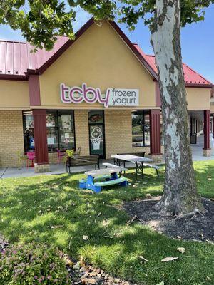 TCBY Crispin Square