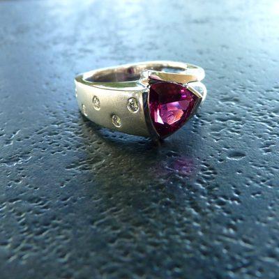 Ruby and diamond gold ring