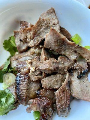 Grilled beef tongue