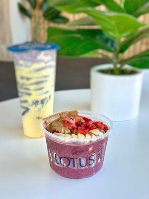 ACAI BOWL w/added Almond Butter & Oreo Taro Marble Brûlée