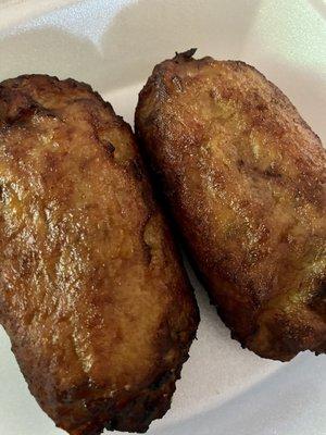 rellenitos con frijoles (fried rolled plantain with beans)