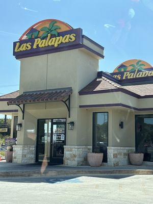 Las Palapas that needs a serious management change!