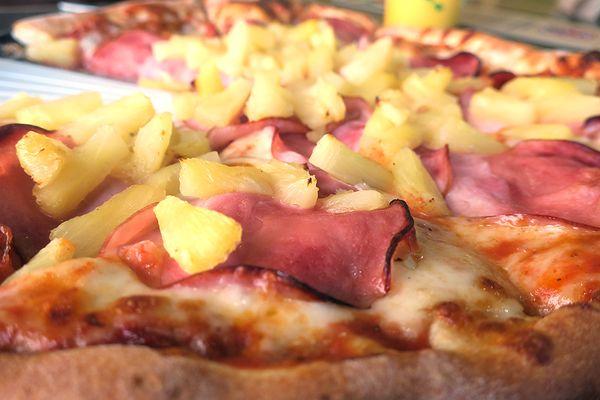 Hawaiian Pizza