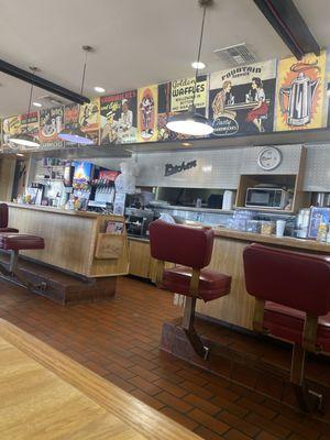 Diner behind the counter!