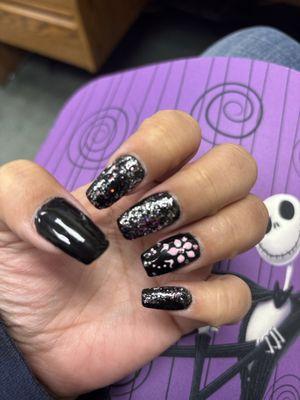 Supposedly coffin nails.. Super thick acrylic and nowhere near the photo I showed her